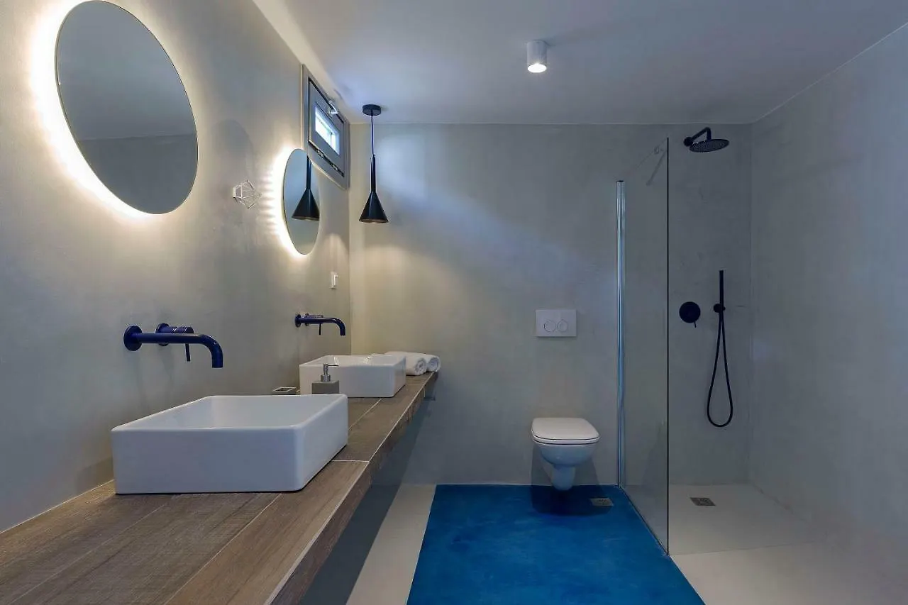 Sealine Villas تورلوس