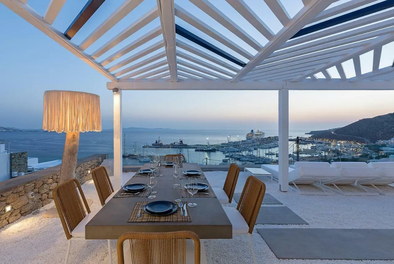 Sealine Villas تورلوس