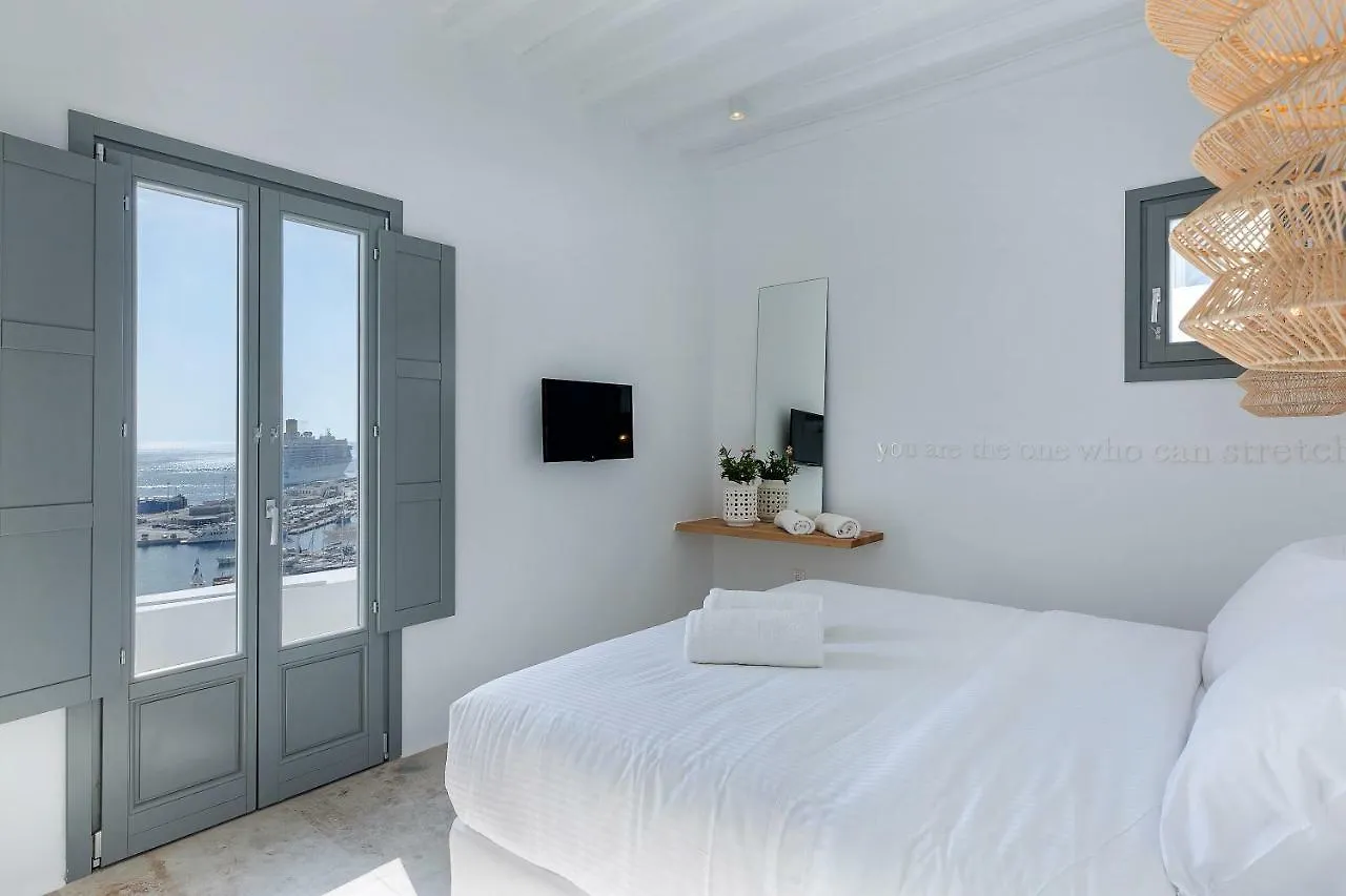 Sealine Villas تورلوس